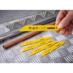 Lame De Scie Sabre Métal Dewalt DT2354-QZ Coupe 3 Mm 203 Mm - Lot De 5