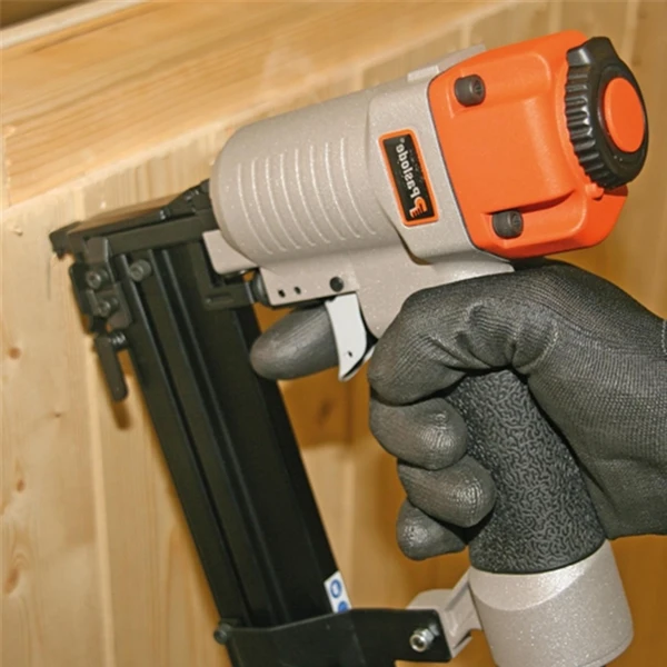 Cloueur Agrafeuse Pneumatique Paslode FNS1850 Jauge De 18 Avec Mallette – Image 2